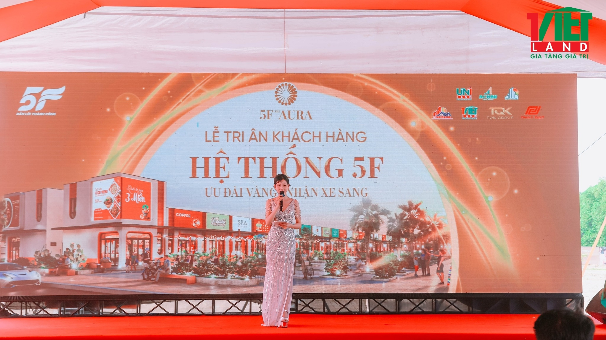 hình ảnh lễ tri ân 5f the aura
